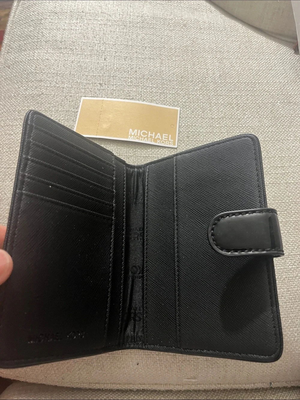 Michael Kors Black Patent leather jet set passport case credit cards NEW